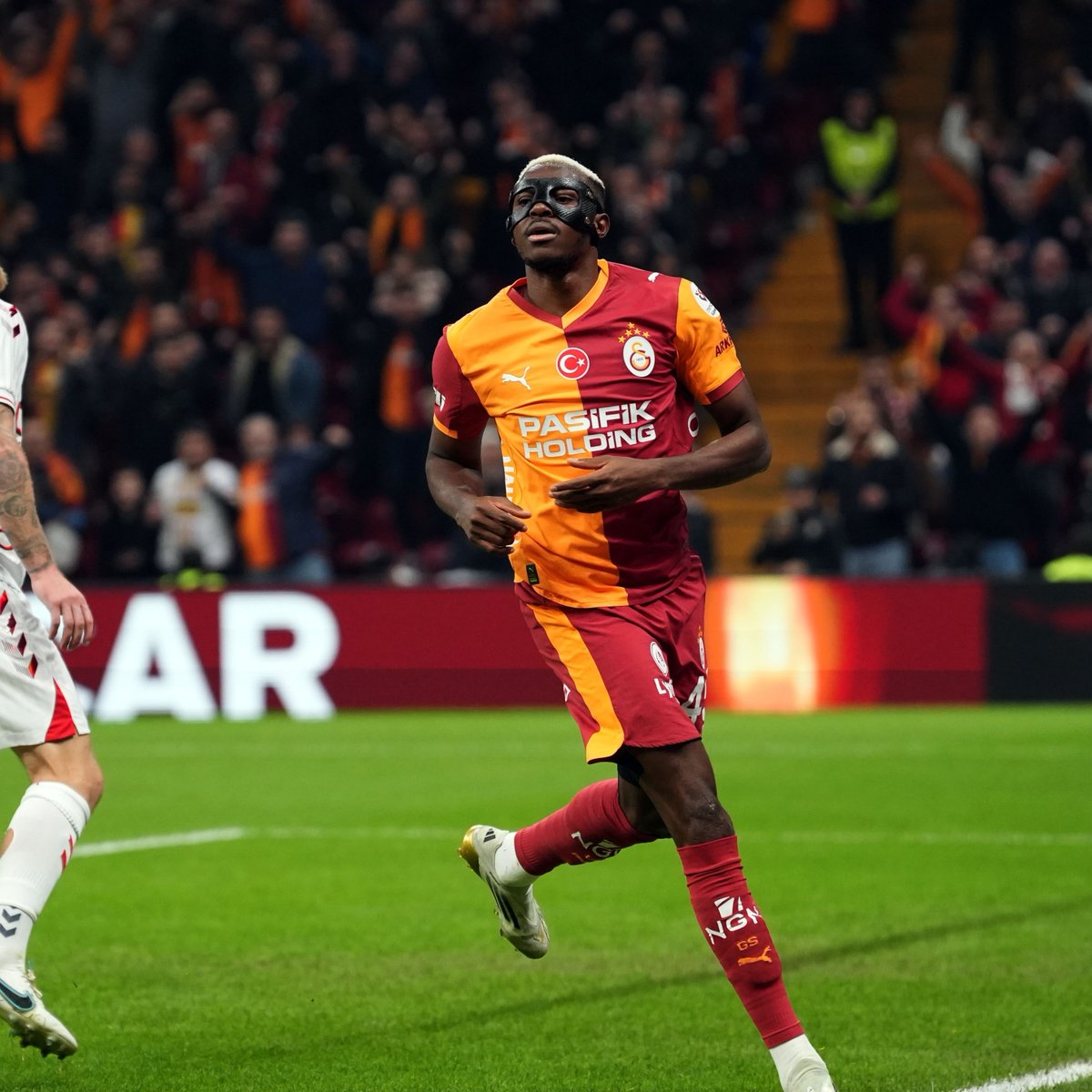 Galatasaray, Samsunspor'u 3-2 Mağlup Etti