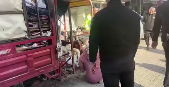 Balıkesir'de Engelli Çiftin Geçim Kaynağı Aracına El Konuldu