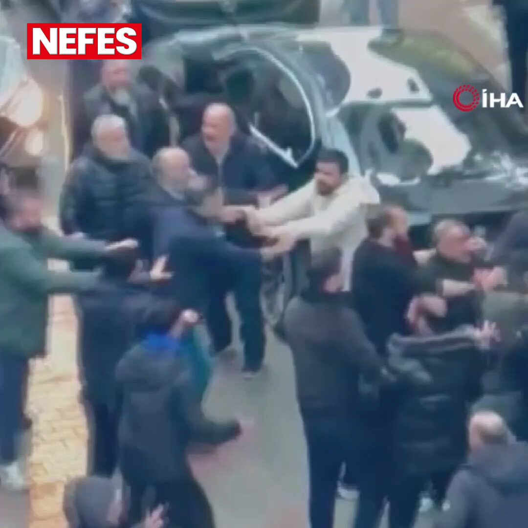 İstanbul Esenyurt'ta Park Yeri Kavgası: İki Aile Arasında Gerginlik