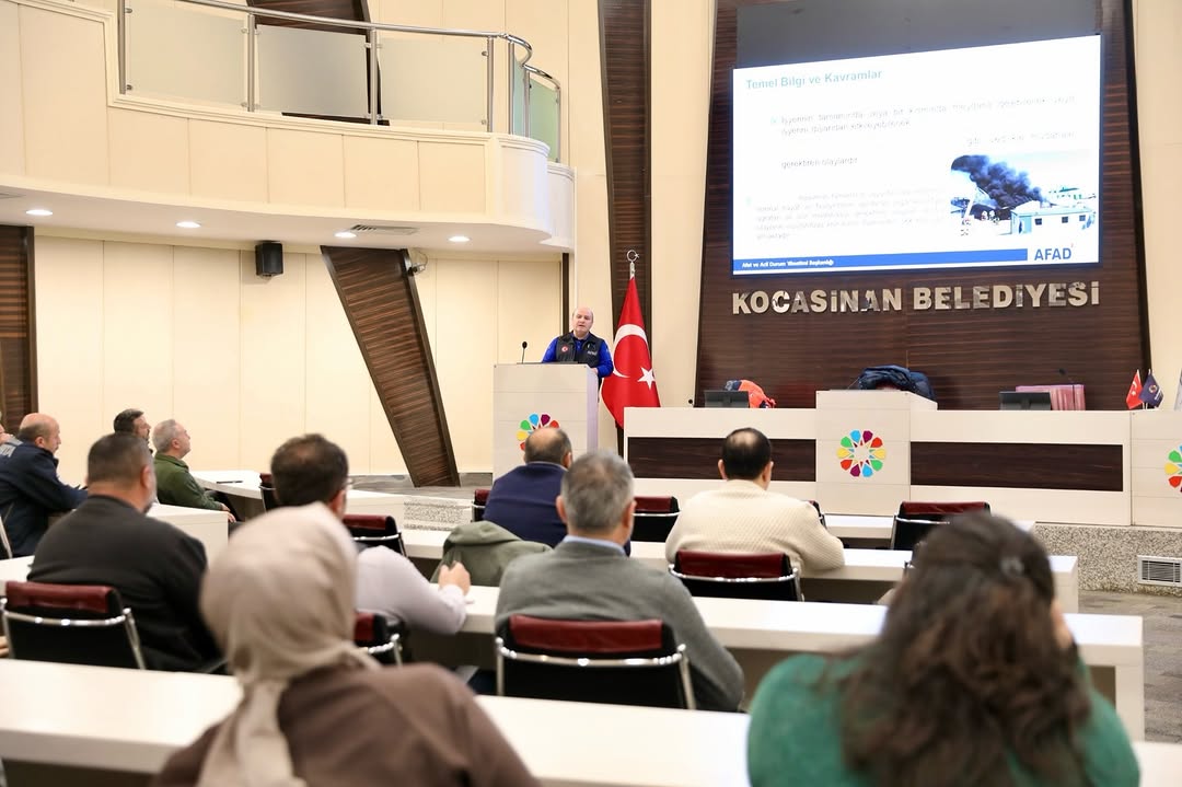 Kocasinan Belediyesi Personeline Afet Eğitimi