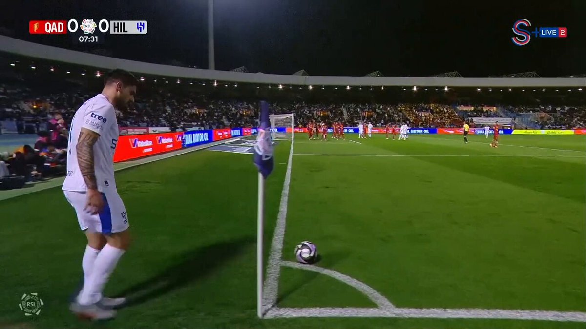 Ruben Neves'ten Kornerden Tarihi Gol!