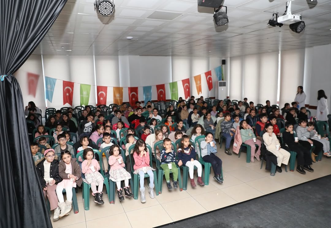 Kayseri'de Çocuklar Yarıyıl Tatilinde Sinema Keyfi Yaşadı