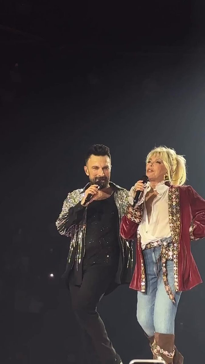 Tarkan ve Ajda Pekkan'dan Tarihi İş Birliği: Yakar Geçerim