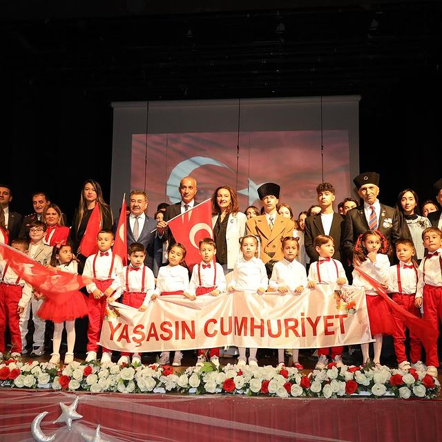 Gölbaşı İlçesinde Cumhuriyet Kutlaması