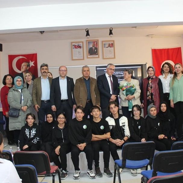 Çubuk Fen Lisesi ve Bilim Sanat Merkezi'nden Bilim Sanat Semineri