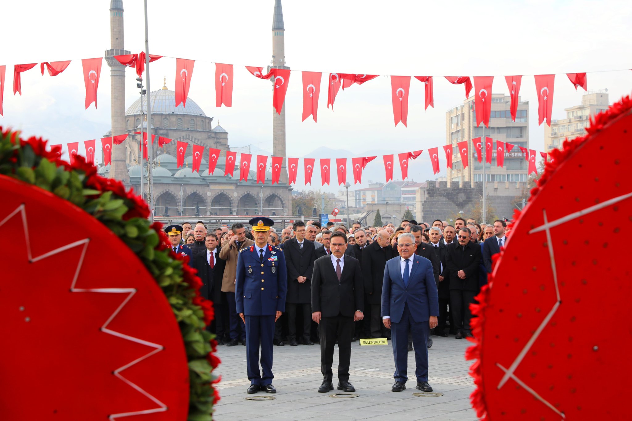 Türkiye Cumhuriyeti'nin Kurucusu Gazi Mustafa Kemal Atatürk Anma Töreni