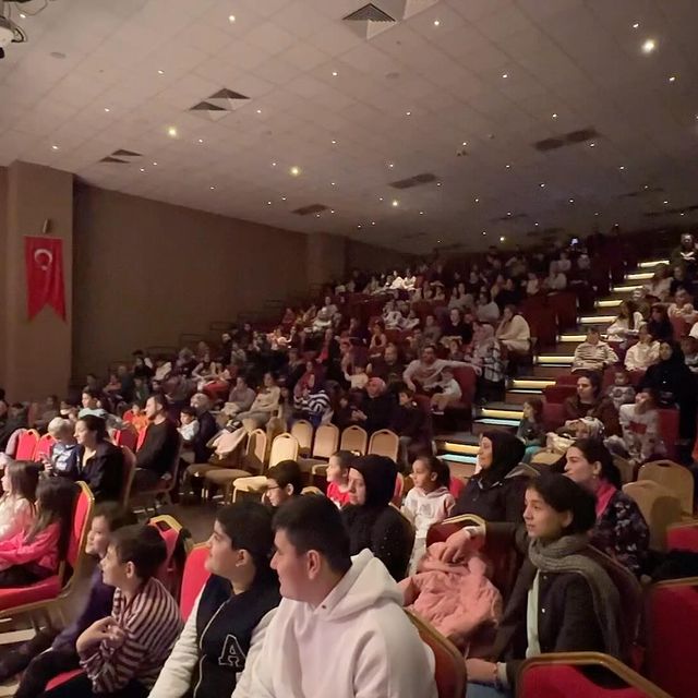 Kâğıthane Belediyesi, Çocuklara Kültür ve Sanat Etkinlikleri Sunuyor