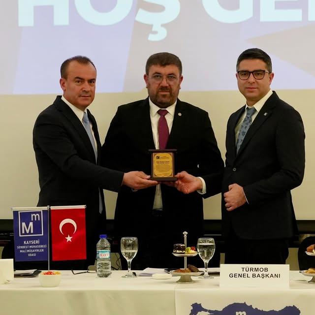 Talas Belediyesi Meclis Üyesi, Anadolu Odaları Platformu Toplantısına Katıldı