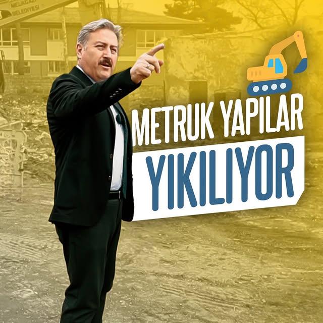 Melikgazi'de Metruk Yapıların Kaldırılmasına Devam Ediliyor