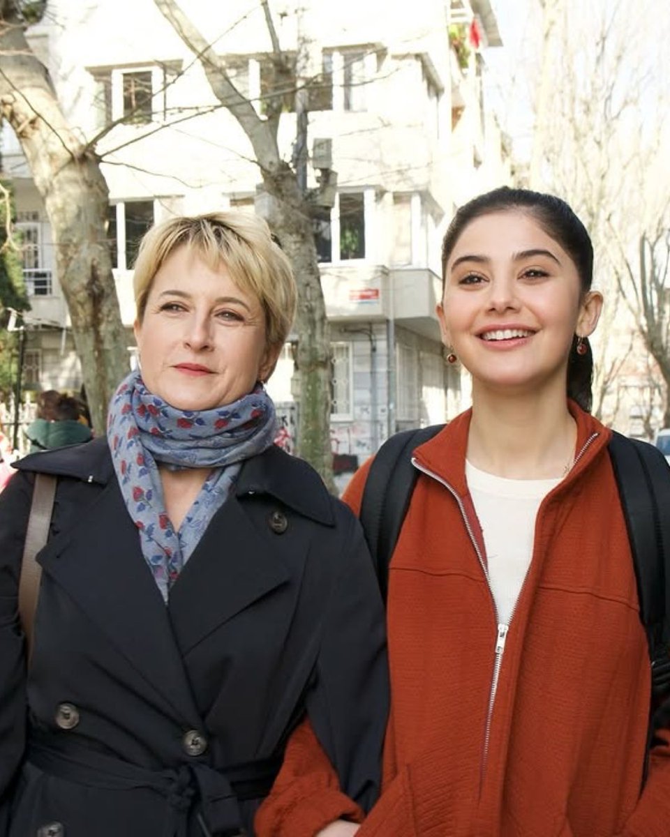“İstanbul Ansiklopedisi”nin Kamera Arkası Görüntüleri Paylaşıldı