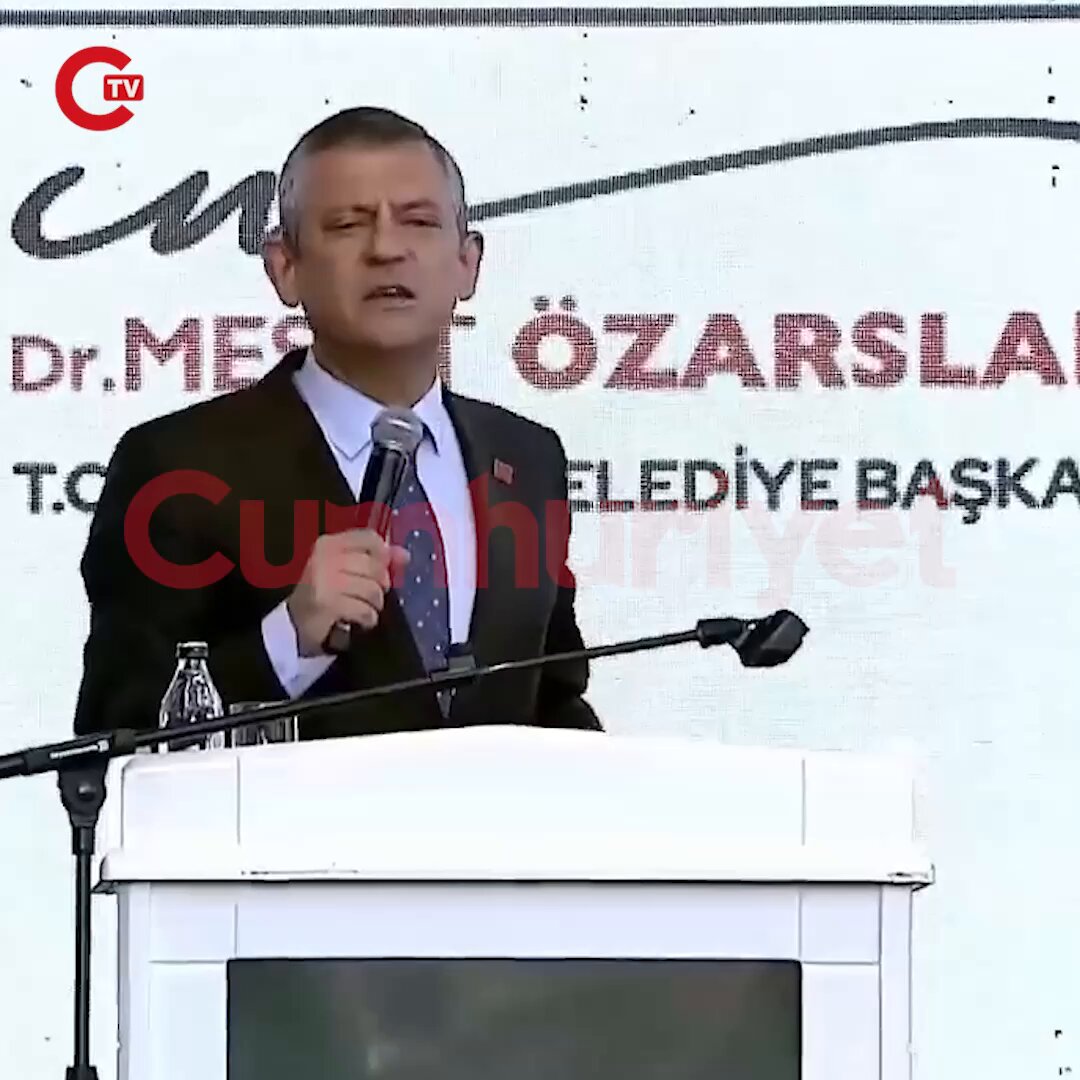 Özgür Özel'den Davet: Hem Mahkemeye Hem Meydanlara