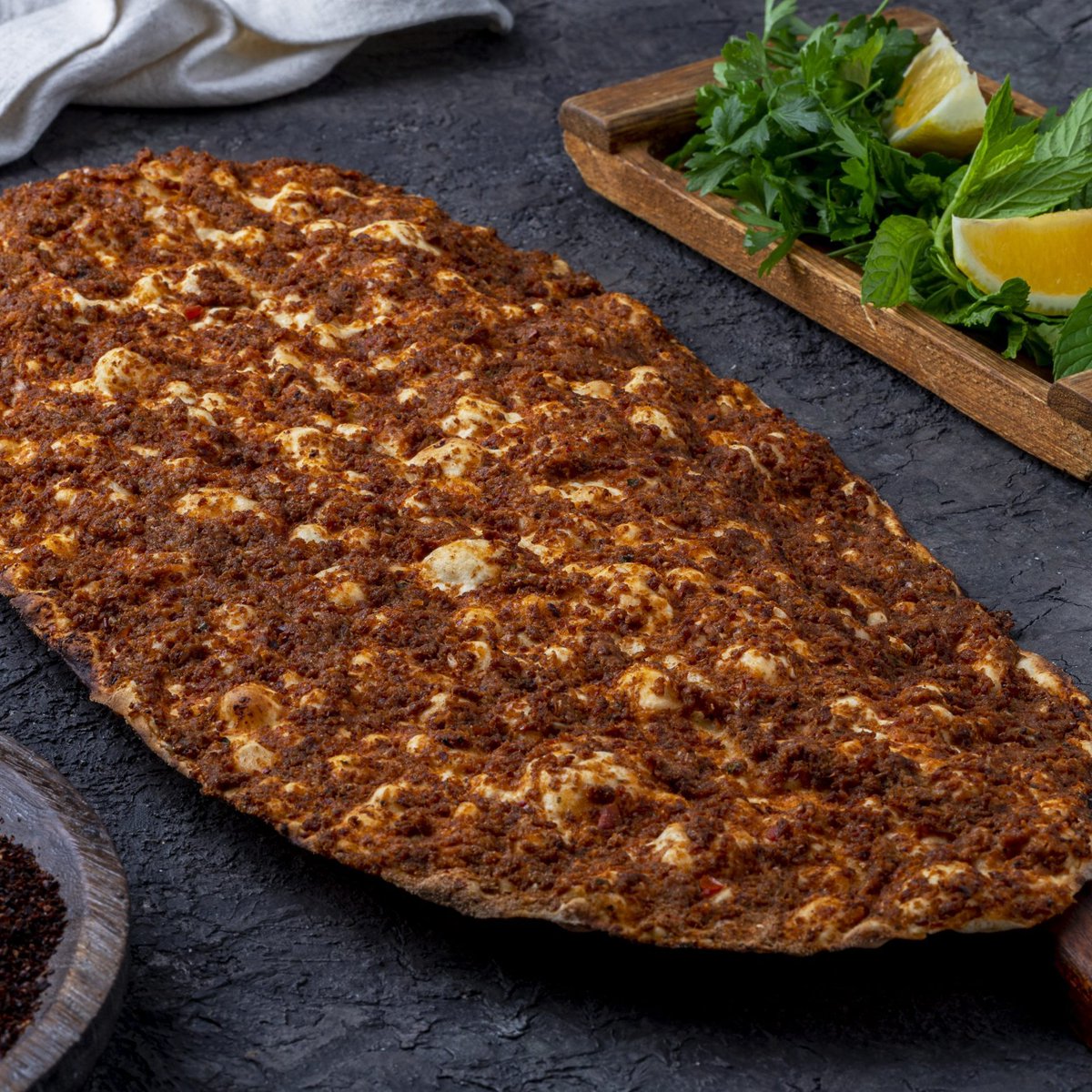 Bodrum Plajlarında Lahmacun Fiyatları Şok Ediyor