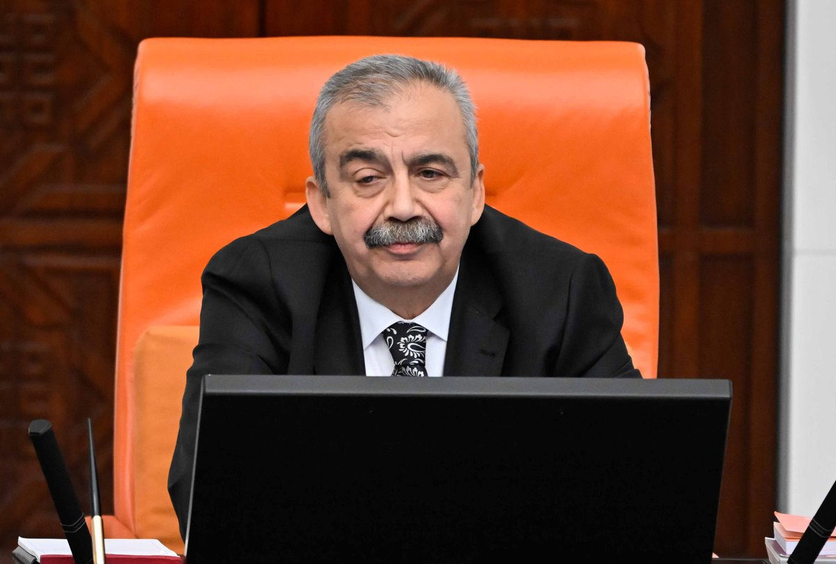 Tiyatronun Duayeni Sırrı Süreyya Önder Vefat Etti