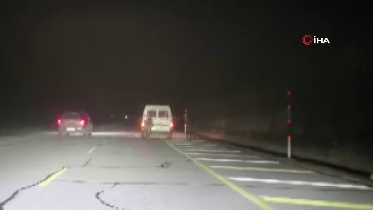 Sivas'ta Arka Bagajına Atları Bağlayarak Koşturan Şahıs Gözaltına Alındı