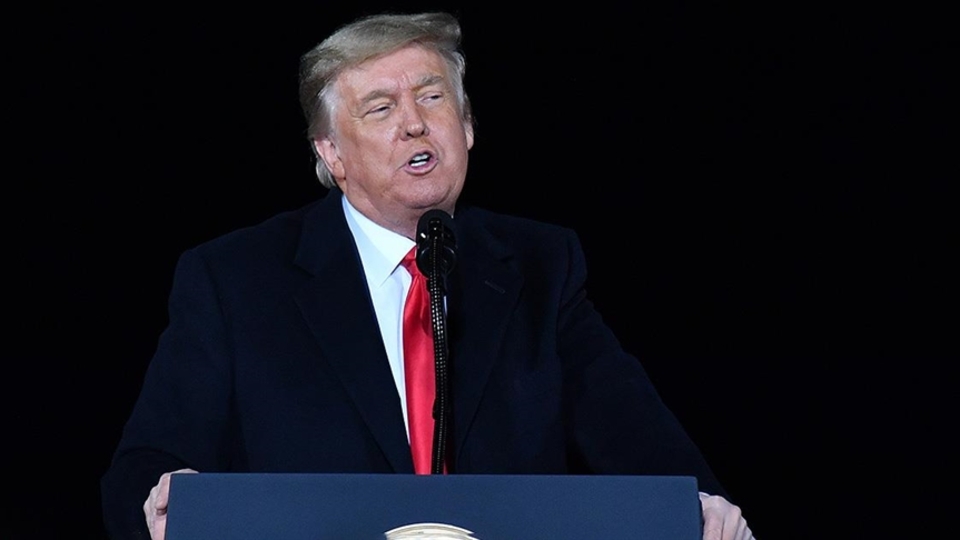 Trump, Çin ile Ticareti Erteleyerek Müzakere Zamanlamasını Belirledi