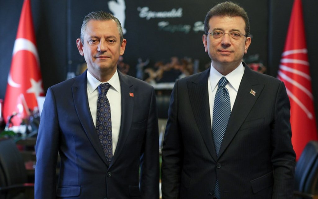 CHP Lideri Özel, İstanbul Büyükşehir Belediye Başkanı İmamoğlu'nu Ziyaret Edecek