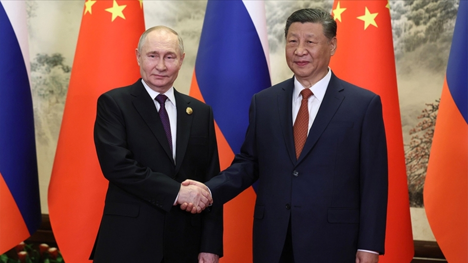 Putin ve Şi, Moskova'da Yüksek Seviyeli Görüşme Gerçekleştirdi