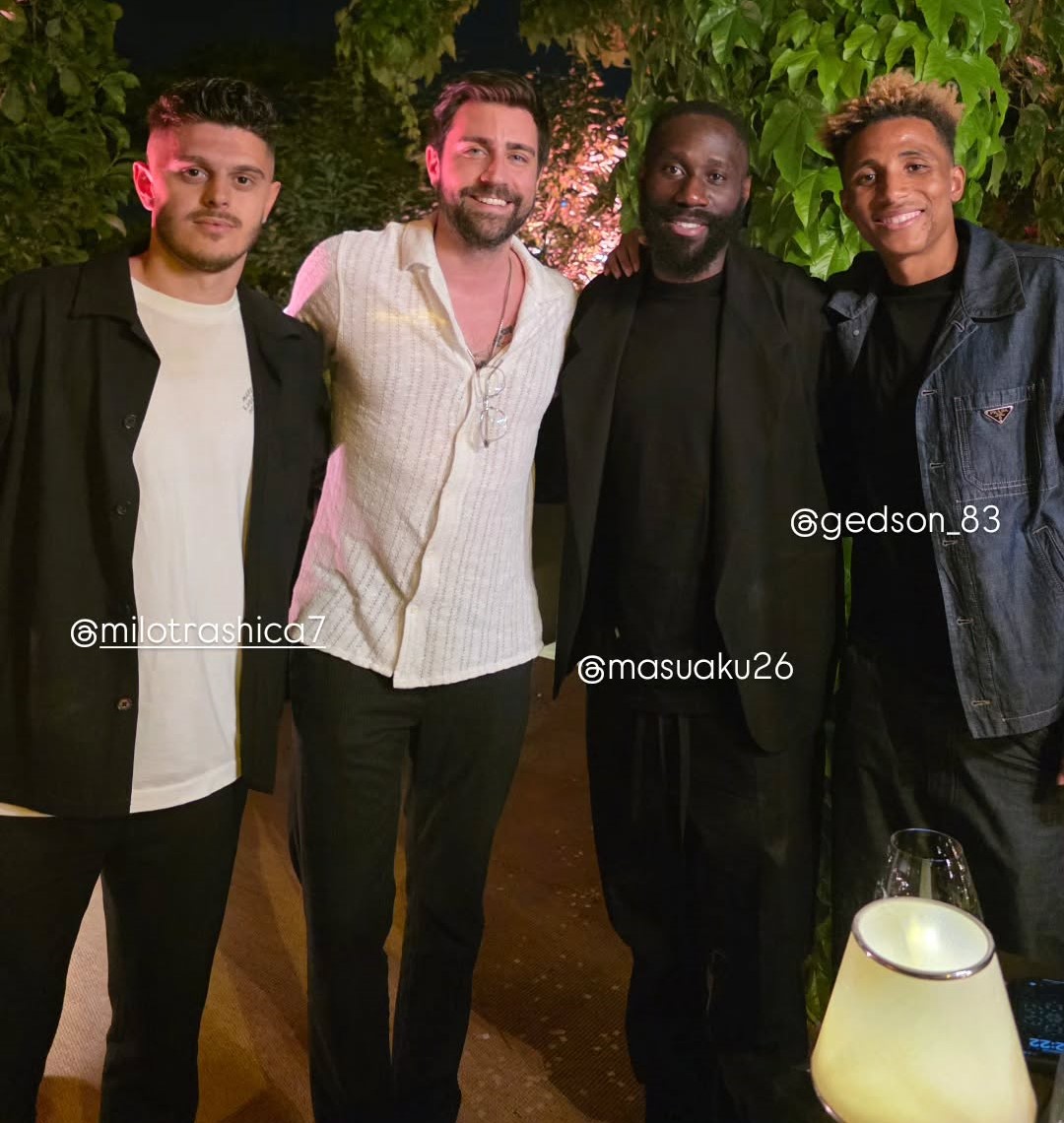 Oyuncu Çağlar Ertuğrul, Beşiktaş Futbol Takımıyla Bir Araya Geldi
