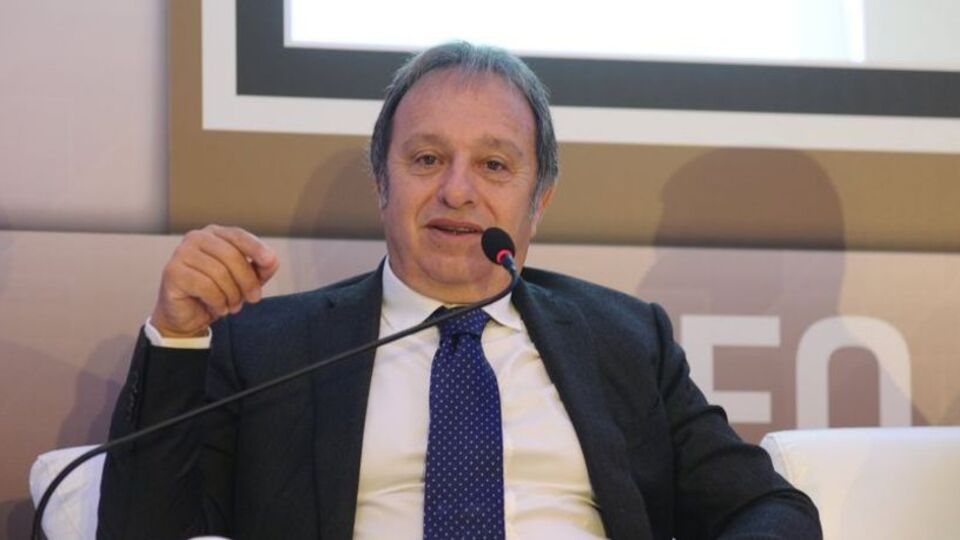 Zorlu Holding, Yatırımlarını ABD'ye Yönlendirdi: Eylülde Müjdeli Haberler Bekleniyor