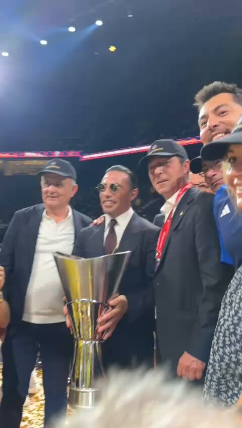 Nusret Gökçe, Fenerbahçe'nin EuroLeague Şampiyonluğunu Kutladı