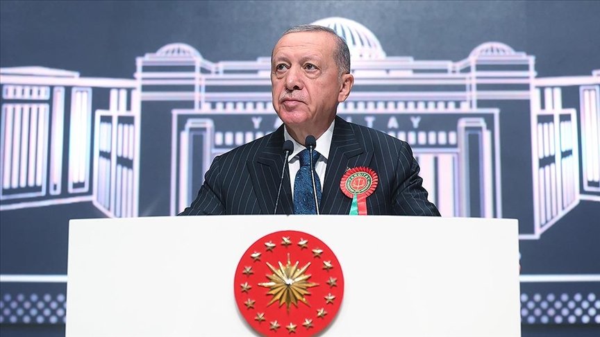 Yeni Anayasa Hazırlık Komisyonu Belirlendi: İşte Görevlendirilen 10 İsim