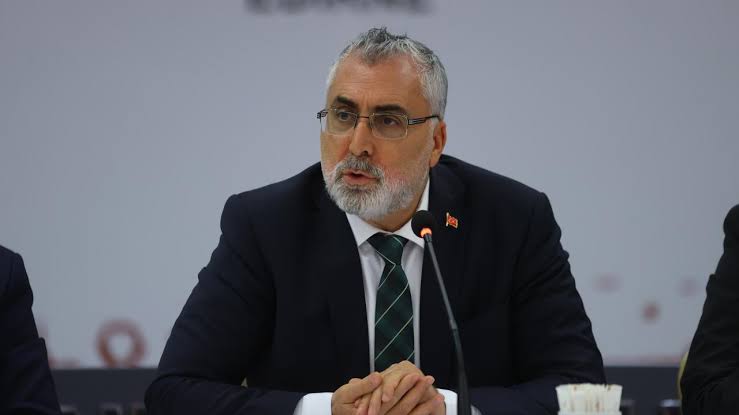 Kurban Bayramı İkramiyesi Ödemeleri Başlıyor: Emeklilere Müjdeli Haber