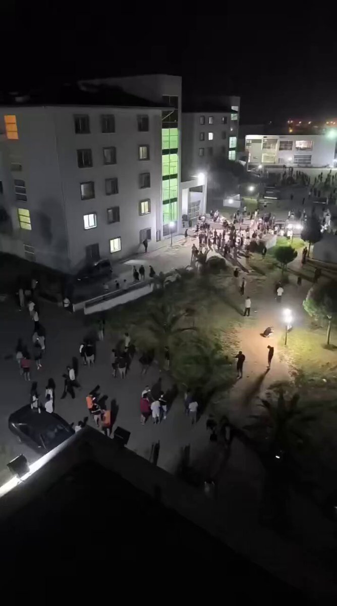 Aydın'da Deprem Sonrası Sokaklar Doldu: Halkın Tepkisi