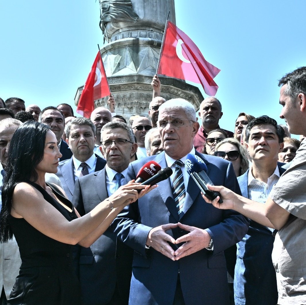 İYİ Parti Genel Başkanı Dervişoğlu Şişli Abide-i Hürriyet Anıtı'nı Ziyaret Etti