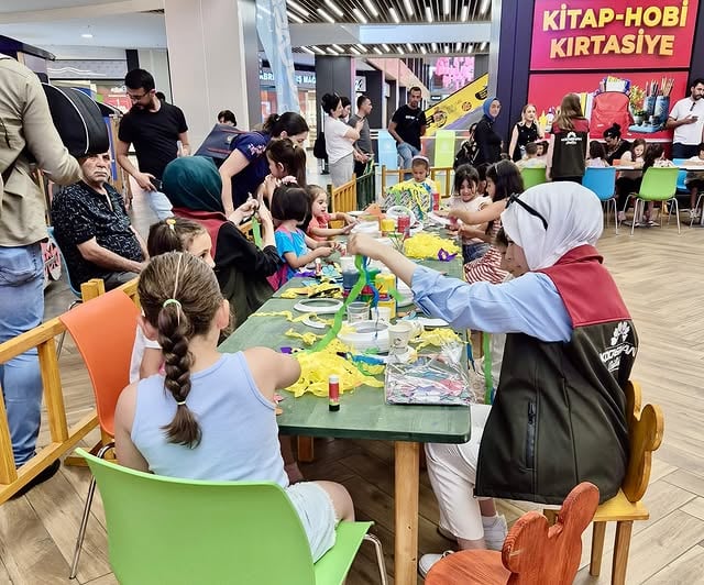 Kocasinan Belediyesi Çocuk Kulübü'nde Eğlenceli Atölyeler Gerçekleştirildi