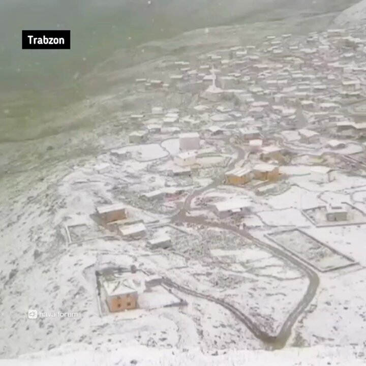 Trabzon ve Rize'de Yüksek Kesimlerde Kar Yağışı Etkili Oldu