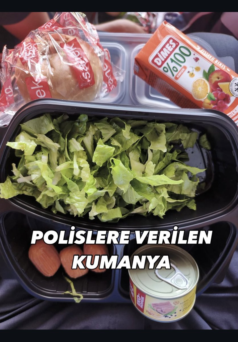 Göztepe-Fenerbahçe Derbisinde Polislere Kumanya Desteği