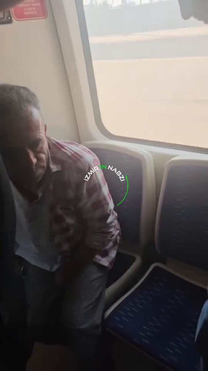 İzmir'de Kadın Fotoğrafı Çeken Şahıs Yakalandı