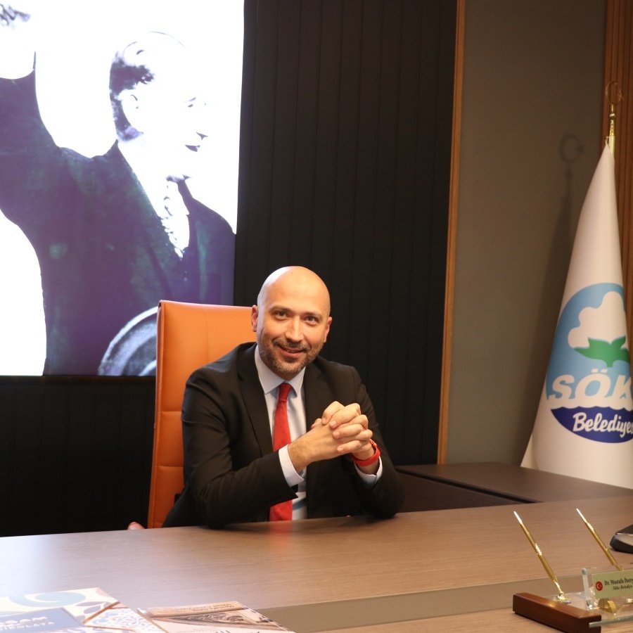 Söke Belediye Başkanlığı'nda Görev Değişimi: Mustafa İberya Arıkan AKP Saflarına Geçti