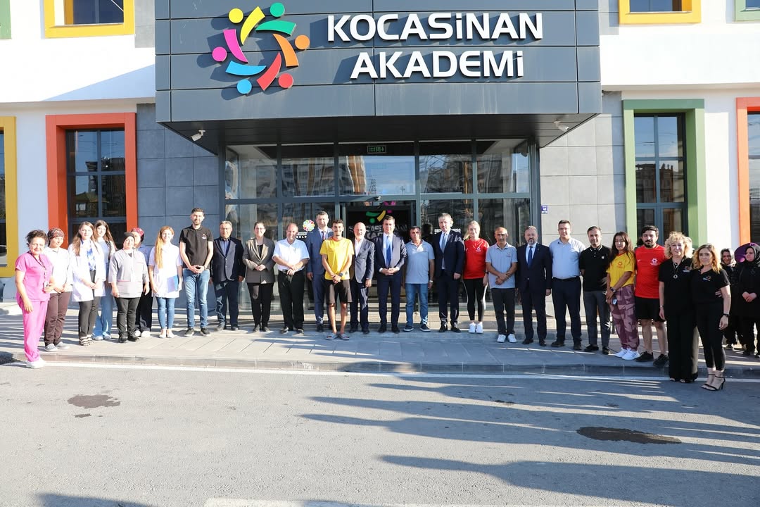Kocasinan Belediyesi'nden Sanat, Spor ve Kültür Buluşması
