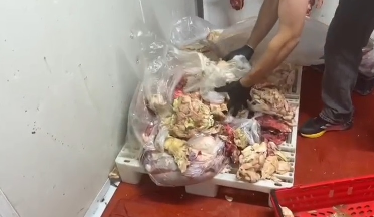 Ankara'da Bozuk Et ve Tavuk Operasyonu: 3 İşletme Kapatıldı, 2 Şüpheli Gözaltına Alındı