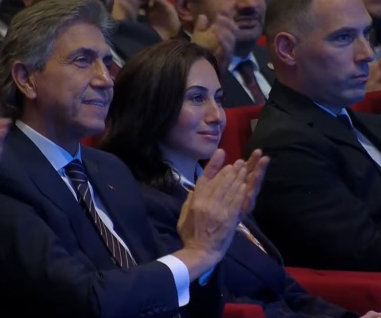 CHP'li Belediye Başkanvekili AK Parti'ye Geçiş Yaptı