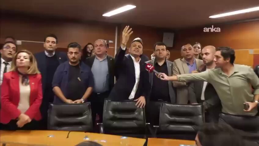 CHP'li Çelik'ten Bayrampaşa'da Sandık Çağrısı: 