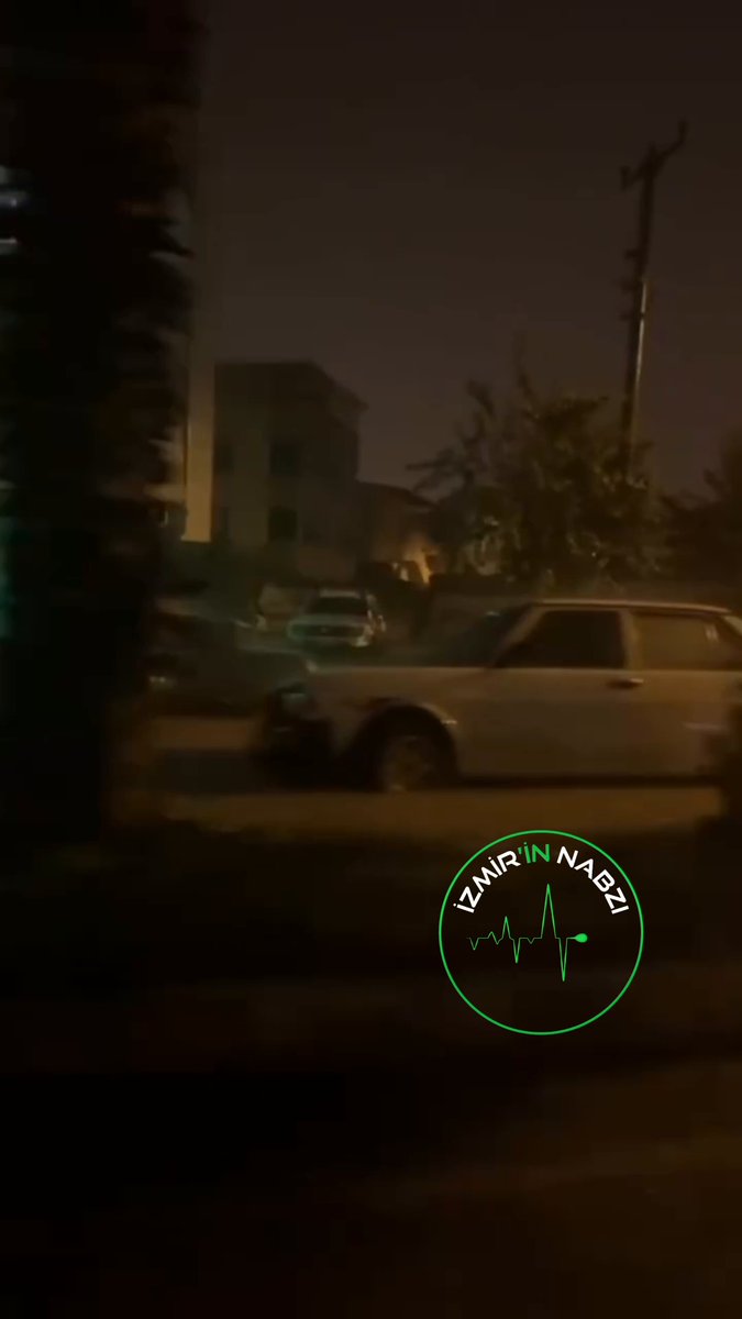 Bergama'da Şiddetli Yağış Sel ve Su Taşkınlarına Yol Açtı