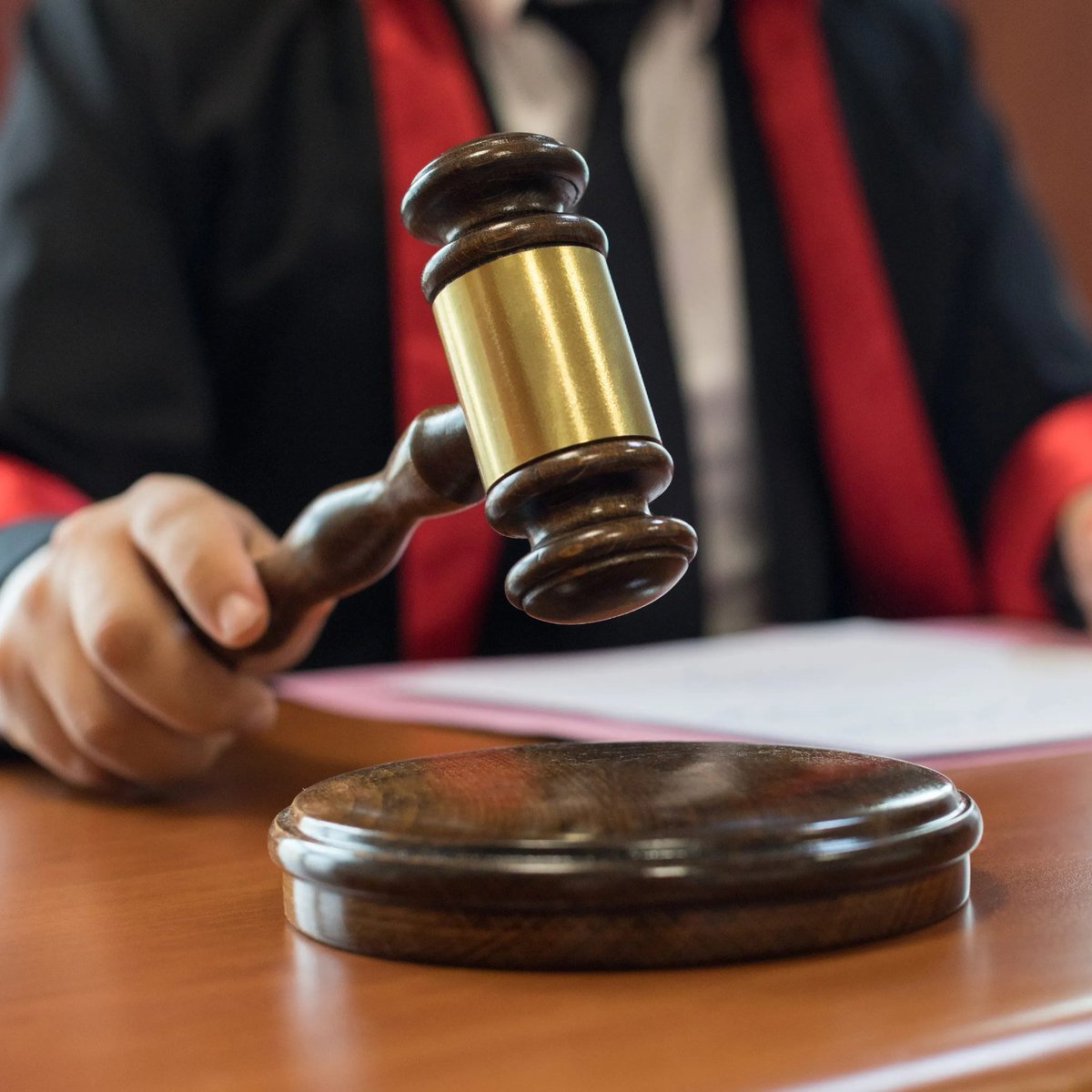 Diyarbakır'da Boşanma Davası: Doğal Gaz ve Harçlık Tartışması Tazminatla Sonuçlandı