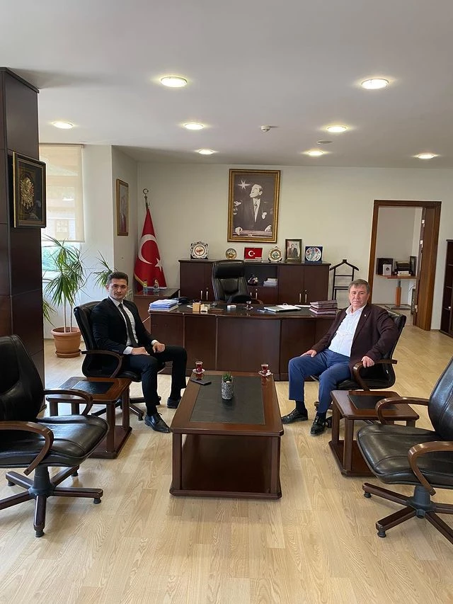 AK Parti İlçe Başkanı Metin Bülbül, Yerel Yönetim Yetkililerini Ziyaret Etti
