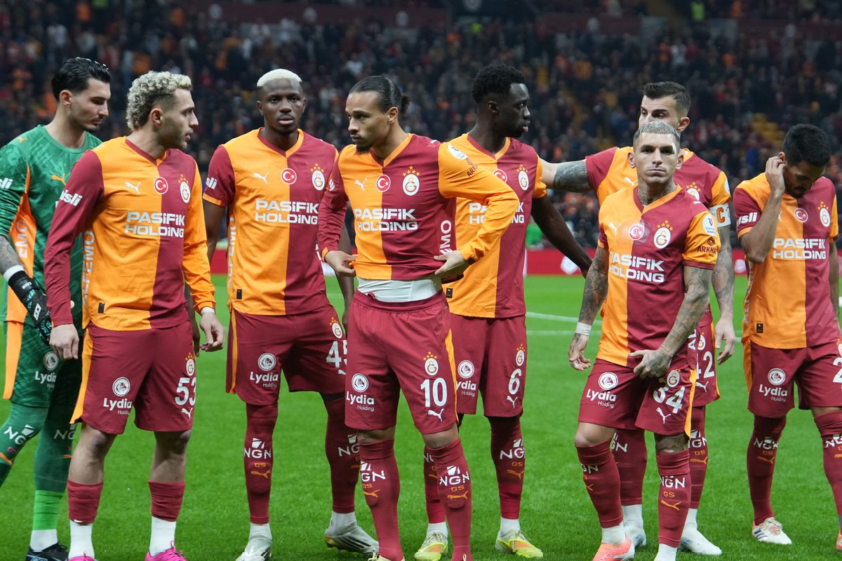 Galatasaray, Yayıncı Kuruluşa Tepki Olarak Maç Sonu Röportajlarını İptal Etti