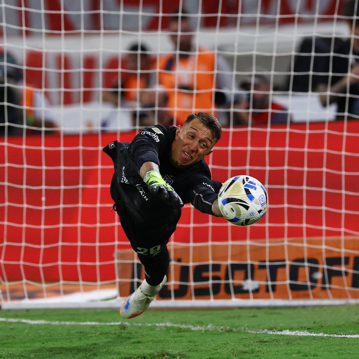 Arjantin Ligi'nde Şampiyon Estudiantes Oldu, Muslera Penaltılarda Kahramanlaştı