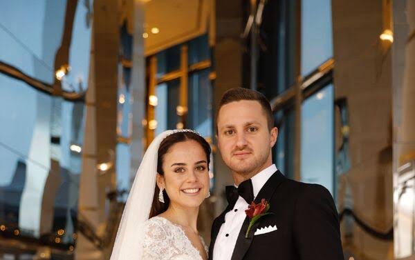 Ömer Sarıgül, Revna Sarıgül'ün Taleplerine Karşılık Verdi: Tazminat ve Nafaka Teklifi Açıklandı