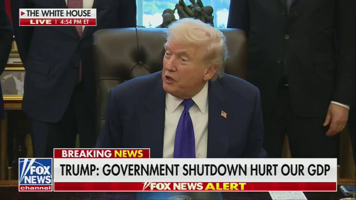 Donald Trump, Trevor Noah Hakkında Dava Açmayı Değerlendiriyor