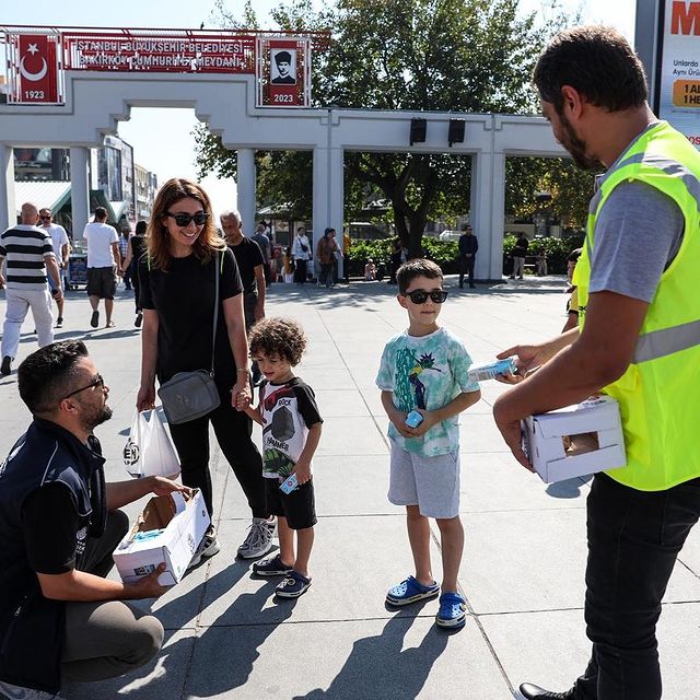 Halk Süt Dağıtımı Dünya Okul Sütü Günü’nde Gerçekleştirildi