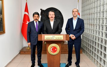 Memur-Sen ve Eğitim-Bir-Sen Genel Başkanı Ali Yalçın Kırşehir Valiliği'ni Ziyaret Etti