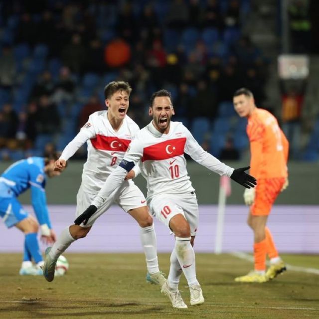 Türkiye A Milli Futbol Takımı UEFA Milletler Ligi'nde İzlanda'yı Mağlup Etti