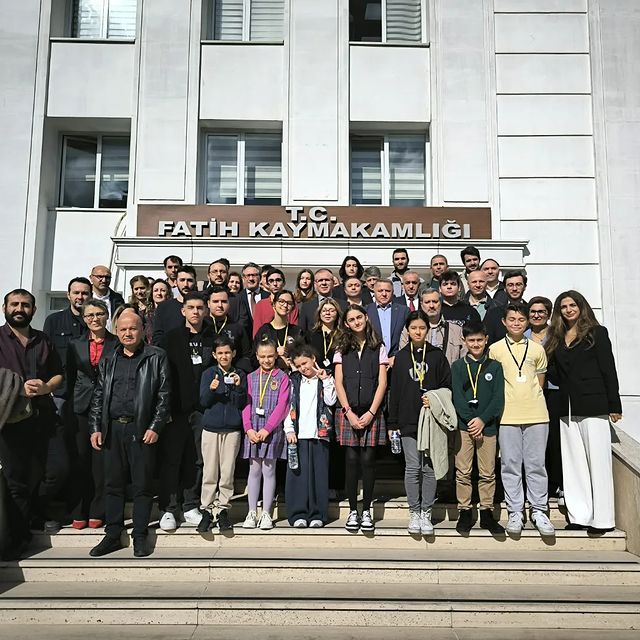 İstanbul'da Fatih İlçe Öğrenci Meclis Başkanlığı Seçimleri Yapıldı