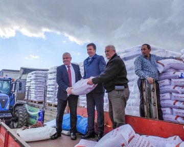 İstanbul Büyükşehir Belediyesi Çatalca'da Çiftçilere Tarım Destekleri Sağladı