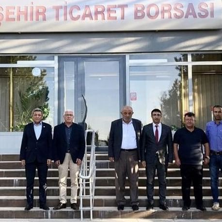 Kırşehir İl Özel İdaresi İl Genel Meclis Başkanı Kırşehir Ticaret Borsası'na İadeyi Ziyaret Etti